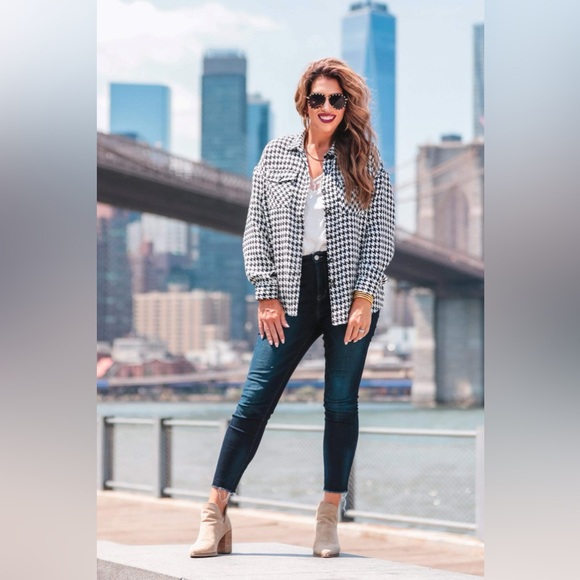 Jess Lea Sonoma Houndstooth Shacket - Picture 3 of 16